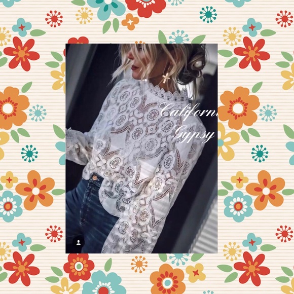 LAST ONE🎉Lace High Neck Blouse - Picture 7 of 16